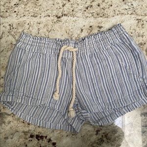 Roxy shorts